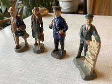 Figuren (alt) - 4 Stück -